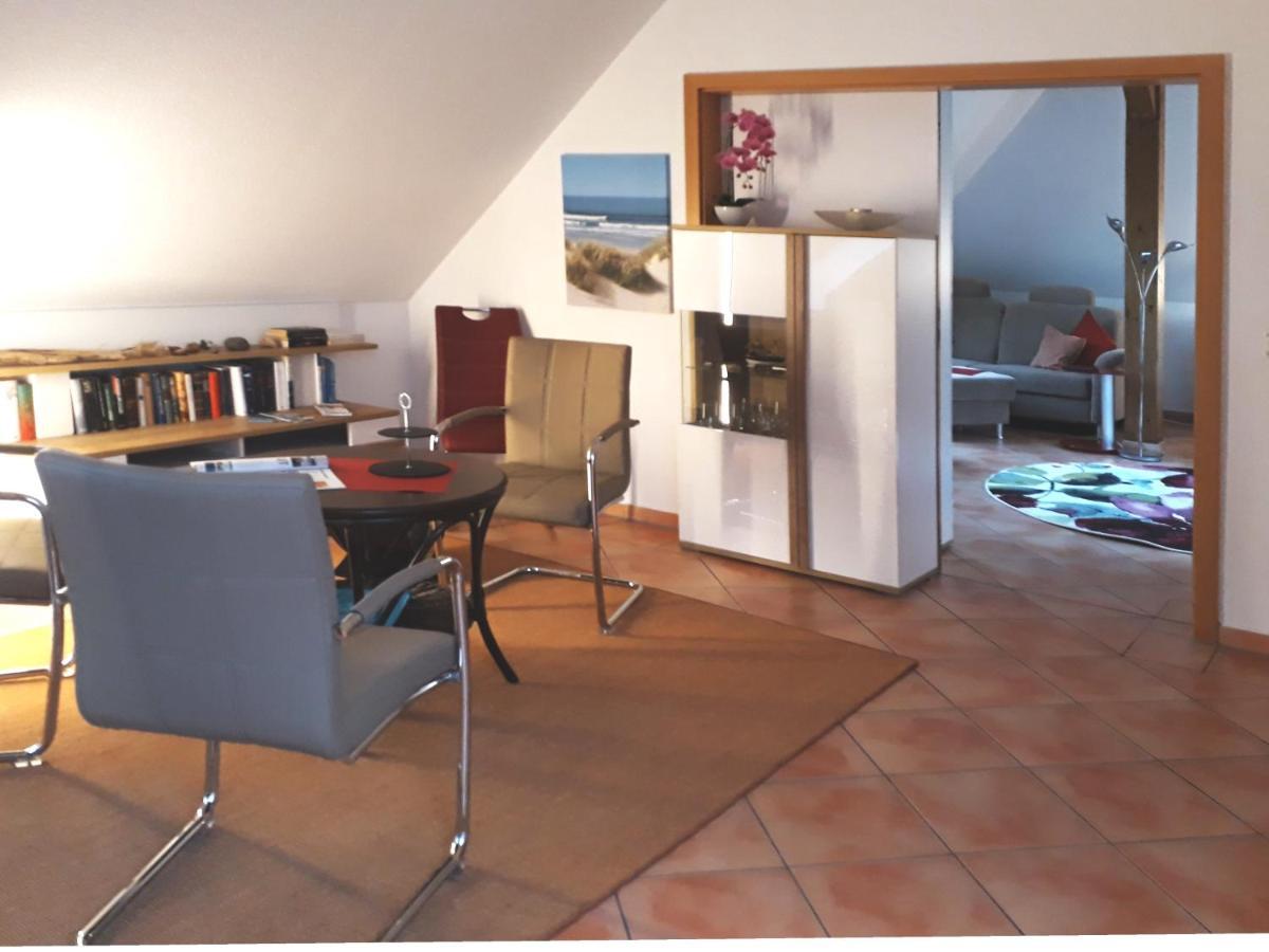 Traumblick Und Komfort - Lichtdurchflutete 85 Qm Wohnung Nahe Suedstrand Goehren Inklusive Schwimmbad Und Sauna Im Ahoi Sellin Eksteriør billede